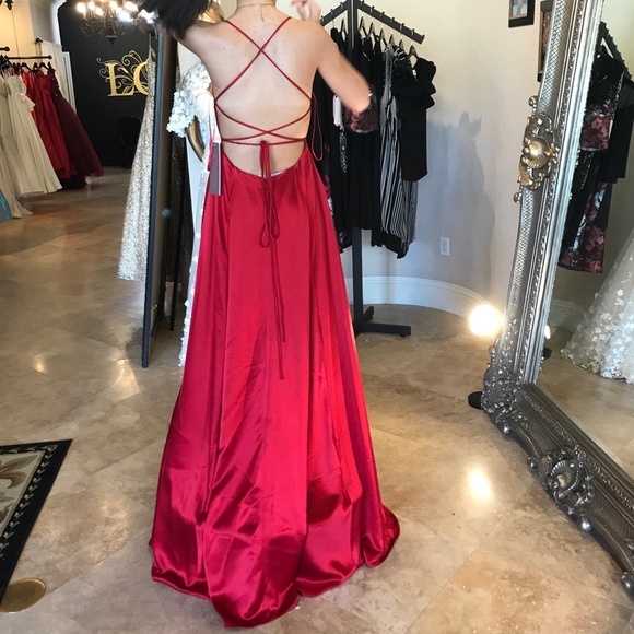 Selling Red JOVANI Prom Dress - Picture 3 of 4